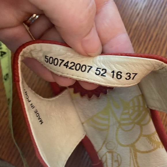 FLY LONDON YLFA red lace up wedges, peep toe. Size 37.  6.5-7. Leather - Picture 8 of 9